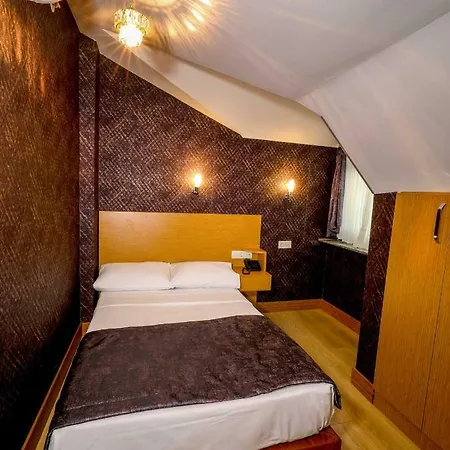 Apartmanhotel Grand Elmira 2*